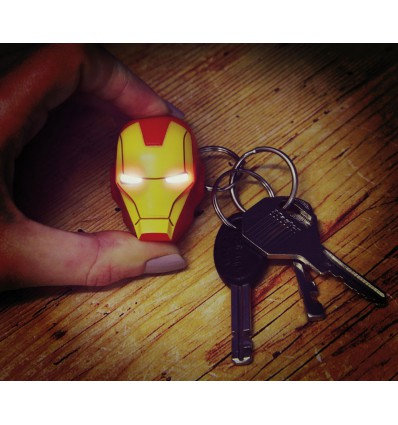 DC Comics - Iron Man Light-Up Keychain